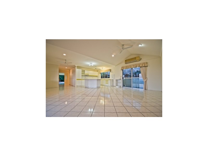 1 Airlie Crescent, Airlie Beach QLD 4802