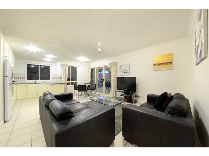 7/18 Golden Orchid Dr, Airlie Beach QLD 4802