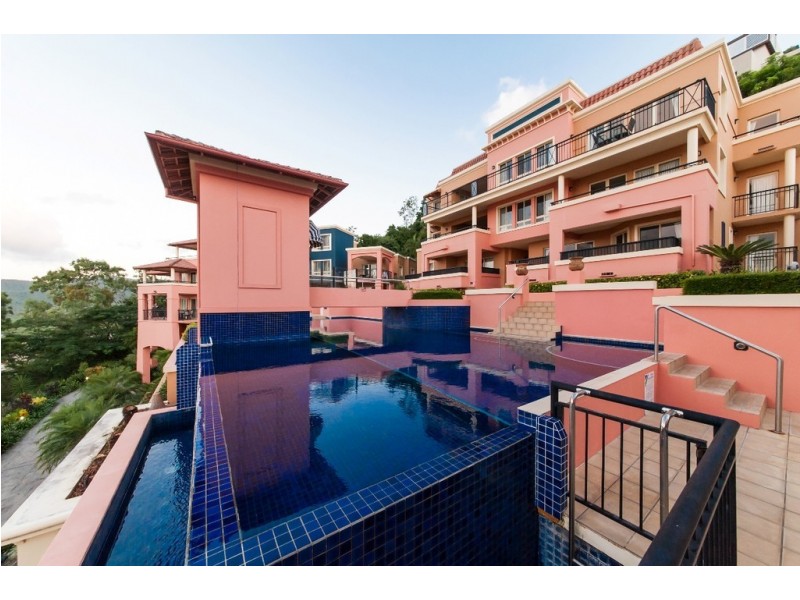 7/18 Golden Orchid Dr, Airlie Beach QLD 4802