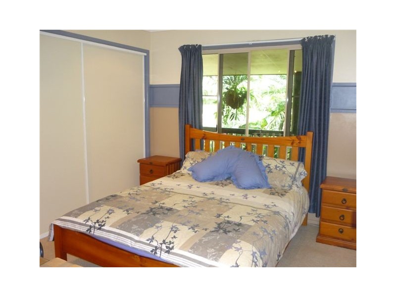 152 Paluma Road, Cannonvale QLD 4802