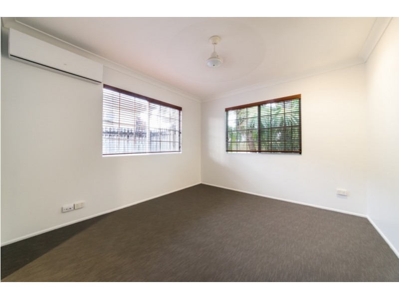 46 Valley Drive, Cannonvale QLD 4802