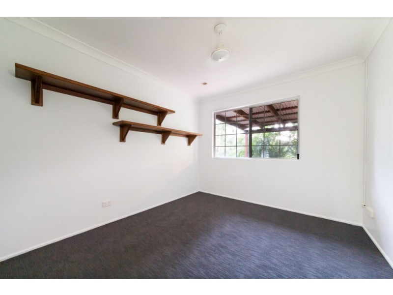 46 Valley Drive, Cannonvale QLD 4802