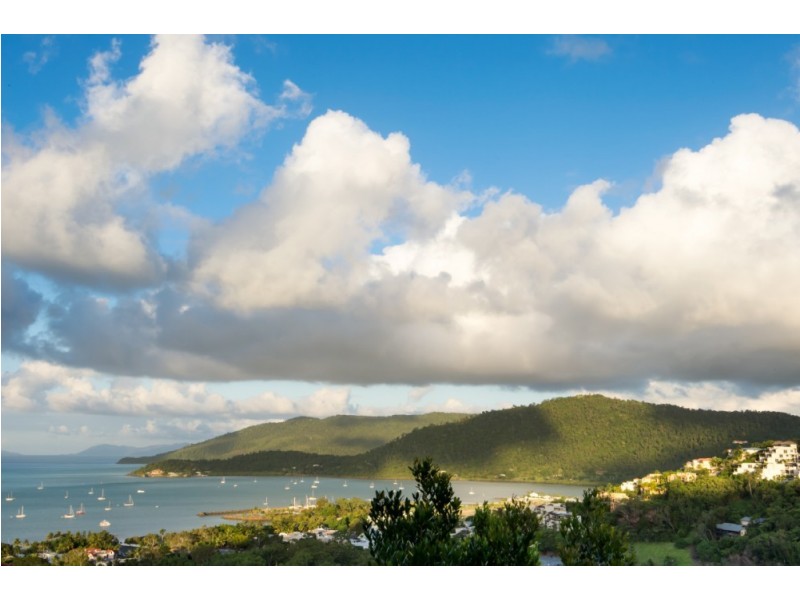 12/18 Seaview Dr, Airlie Beach QLD 4802