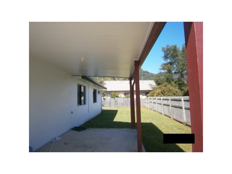 7 Links Drive, Cannonvale QLD 4802
