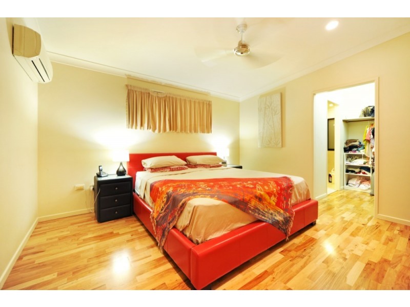 3 Whitehaven Crescent, Cannonvale QLD 4802