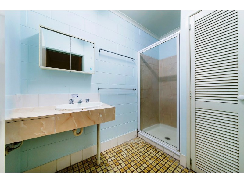 12/48 Coral Esplanade, Cannonvale QLD 4802