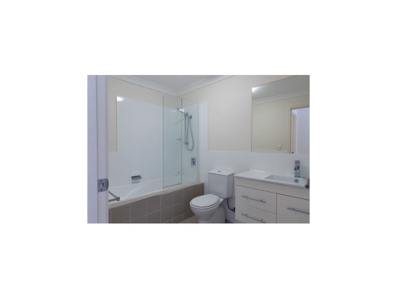82/65 Manooka Drive, Cannonvale QLD 4802