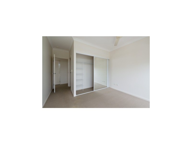82/65 Manooka Drive, Cannonvale QLD 4802