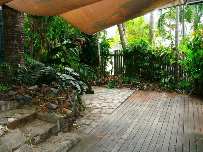 12 Begley St, Airlie Beach QLD 4802