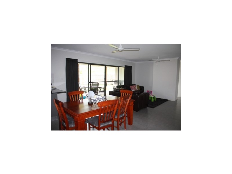 9 Companion Way, Cannon Valley QLD 4800