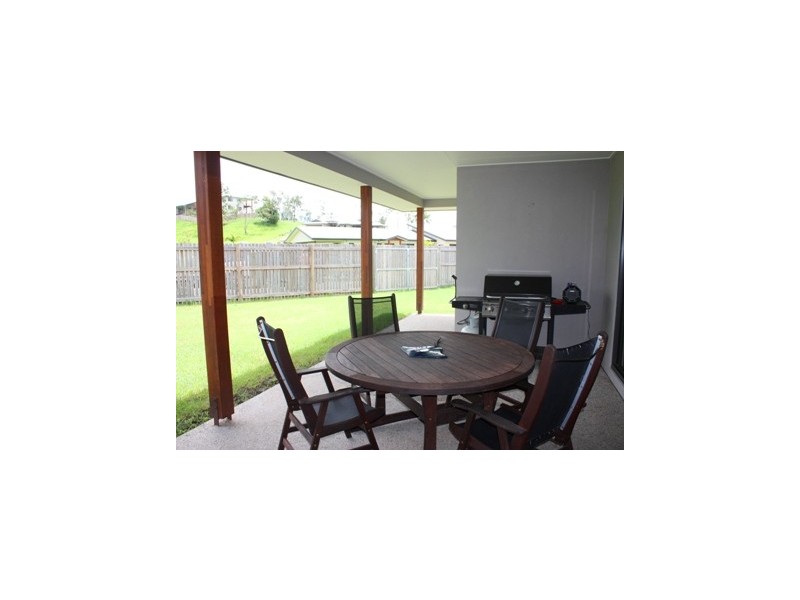 9 Companion Way, Cannon Valley QLD 4800