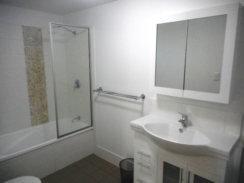 7a/14 Waterson Way, Airlie Beach QLD 4802