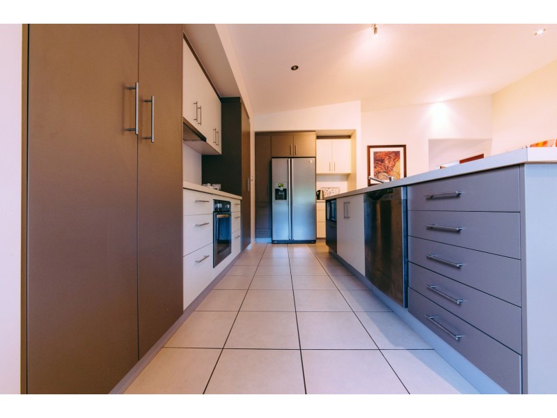 90 Abell Road, Cannonvale QLD 4802
