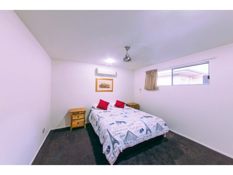 90 Abell Road, Cannonvale QLD 4802