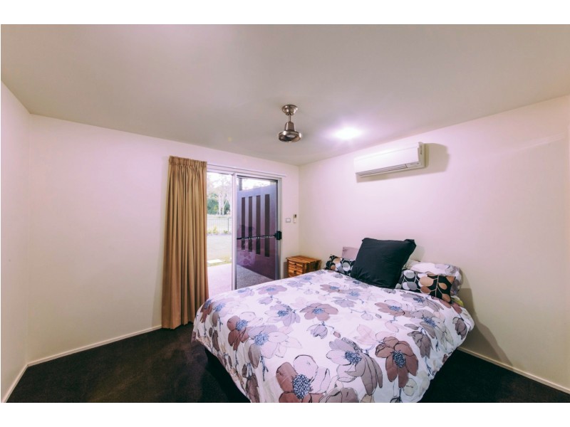 90 Abell Road, Cannonvale QLD 4802