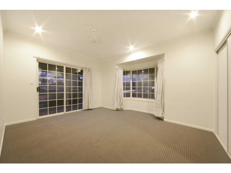 1a Jones Road, Cannonvale QLD 4802