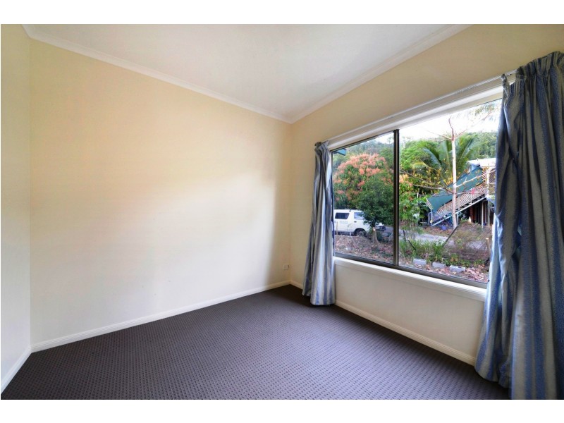 1a Jones Road, Cannonvale QLD 4802