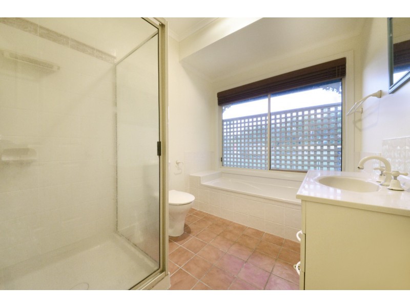 1a Jones Road, Cannonvale QLD 4802