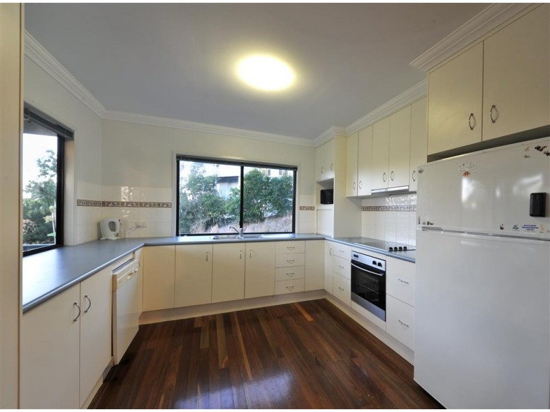 48 Country Road, Cannonvale QLD 4802