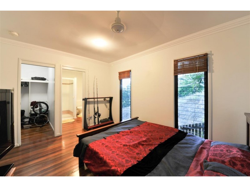 48 Country Road, Cannonvale QLD 4802