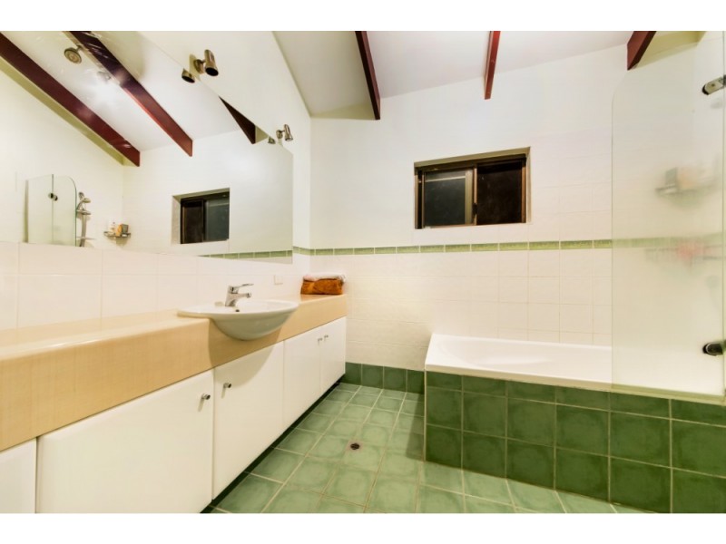 6 Maeva Street, Jubilee Pocket QLD 4802
