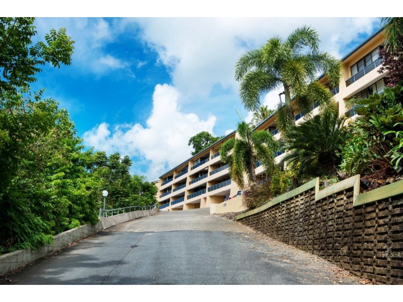 130/4 Eshelby Drive, Cannonvale QLD 4802