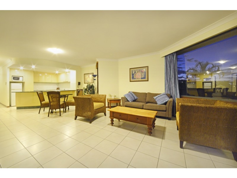 11/4 Golden Orchid Dr, Airlie Beach QLD 4802