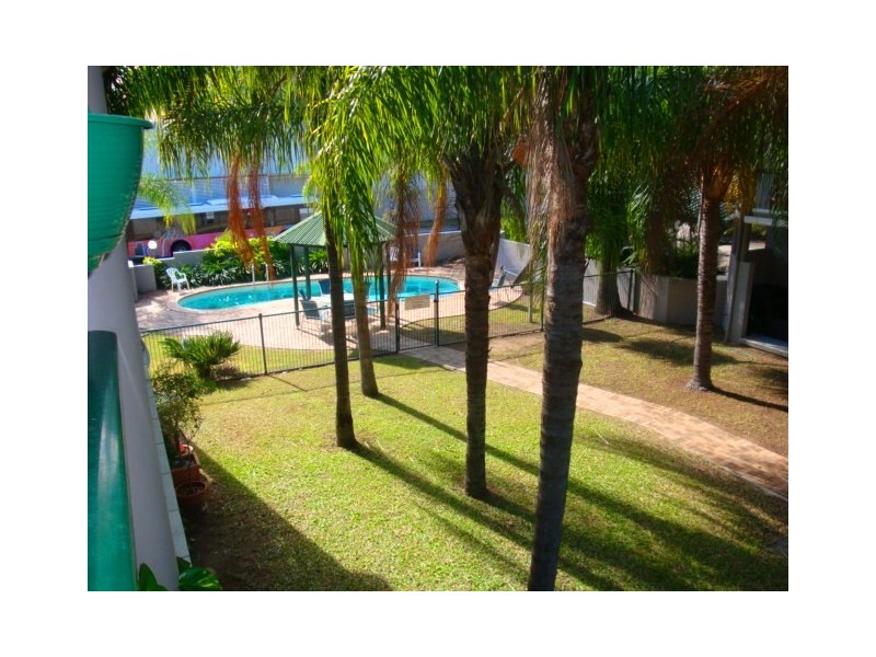 3C/10 Island Drive, Cannonvale QLD 4802