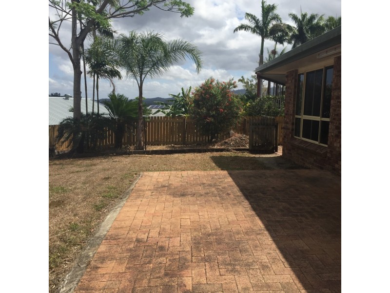 28 Panoramic Court, Cannonvale QLD 4802