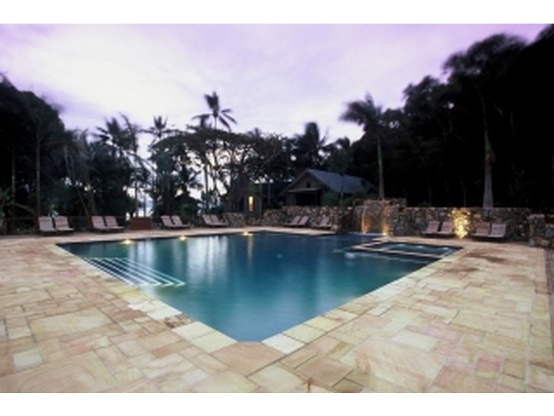 Bure 16 Lot P Palm Bay, Long Island QLD 4741