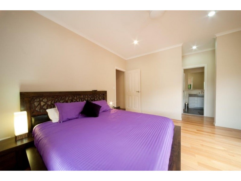 25 Kingfisher Terrace, Jubilee Pocket QLD 4802
