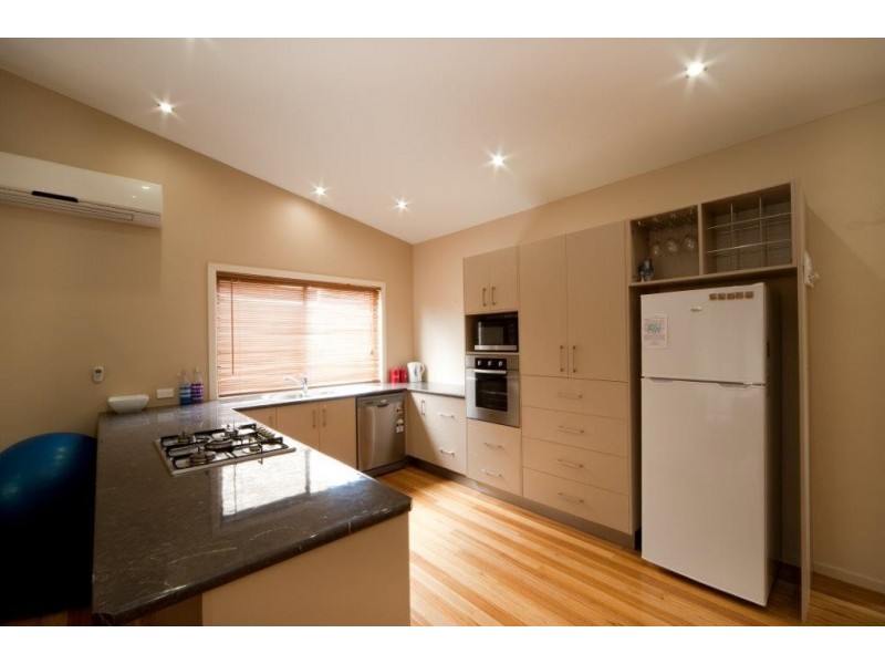 25 Kingfisher Terrace, Jubilee Pocket QLD 4802