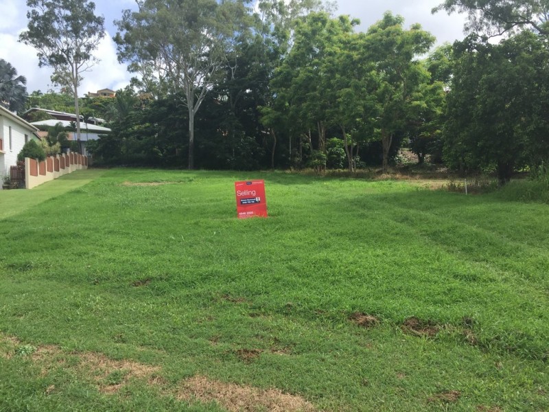 16 Tropic Rd, Cannonvale QLD 4802