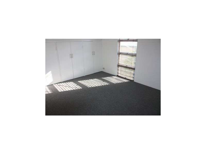2/1 Wildlife Road, Jubilee Pocket QLD 4802