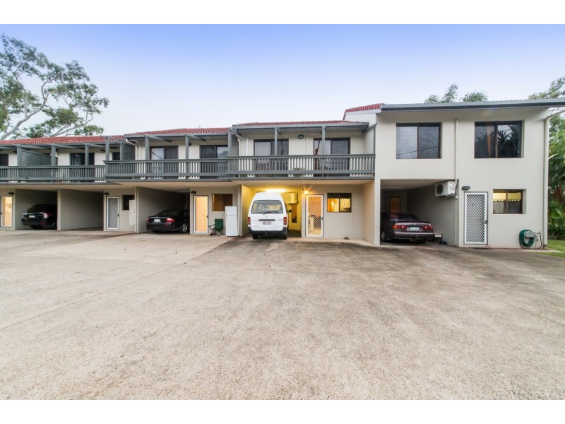 6/5 Pleasant Drive, Cannonvale QLD 4802