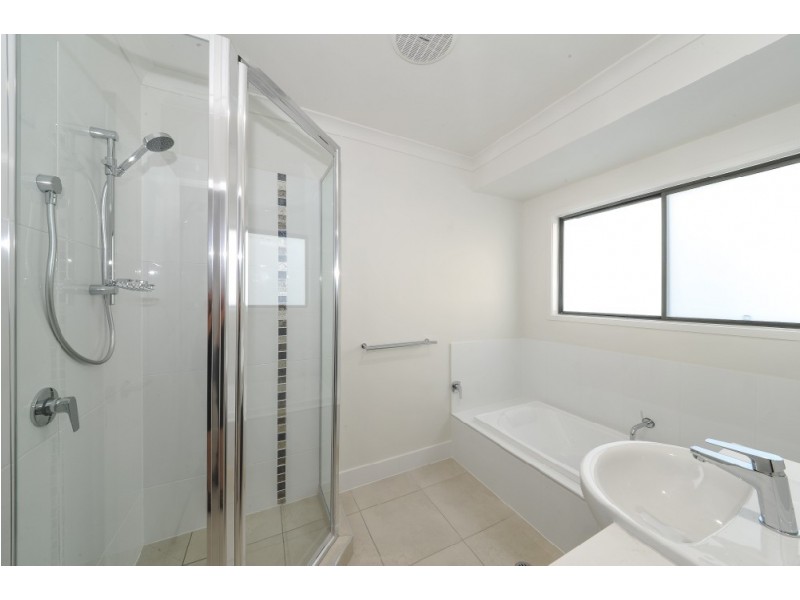 6 (Lot 5) Pearl Street, Cannonvale QLD 4802