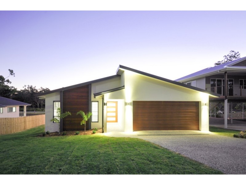 6 (Lot 5) Pearl Street, Cannonvale QLD 4802