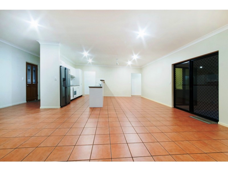 38 Maeva Street, Jubilee Pocket QLD 4802