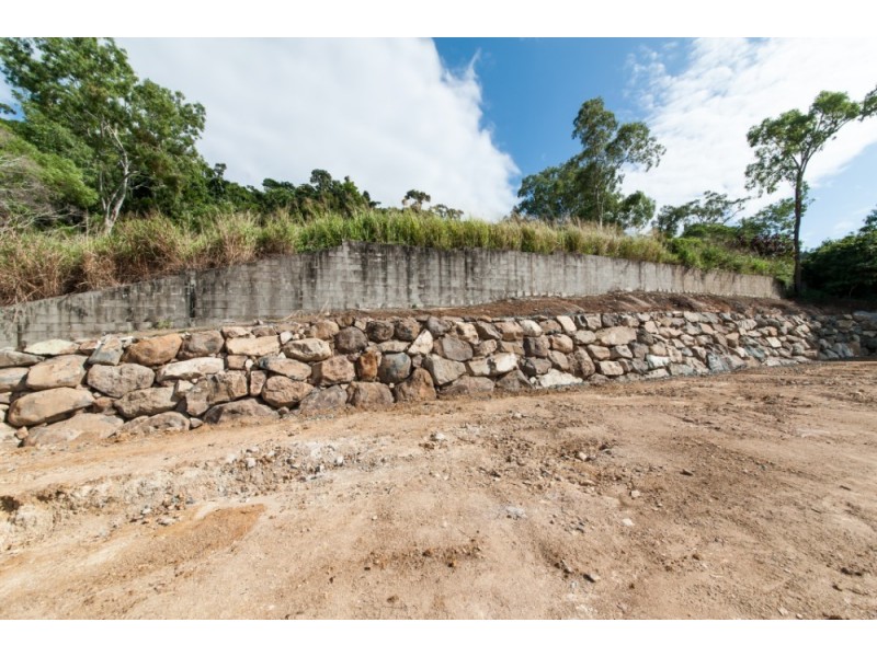 14 Rainbow Place, Jubilee Pocket QLD 4802