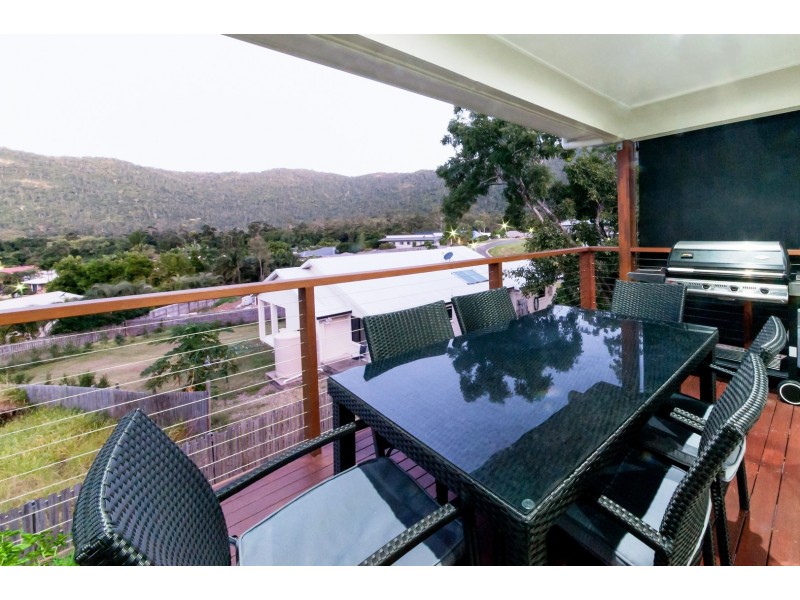 7 Armada Crescent, Jubilee Pocket QLD 4802