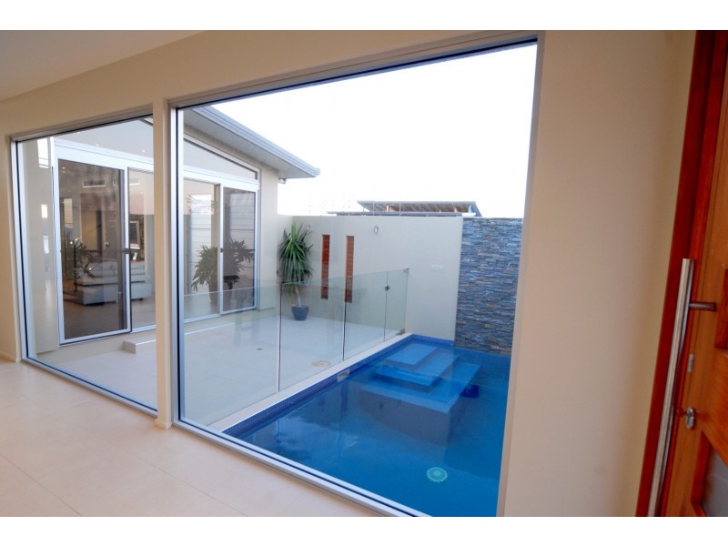 6 Horizons Way, Airlie Beach QLD 4802