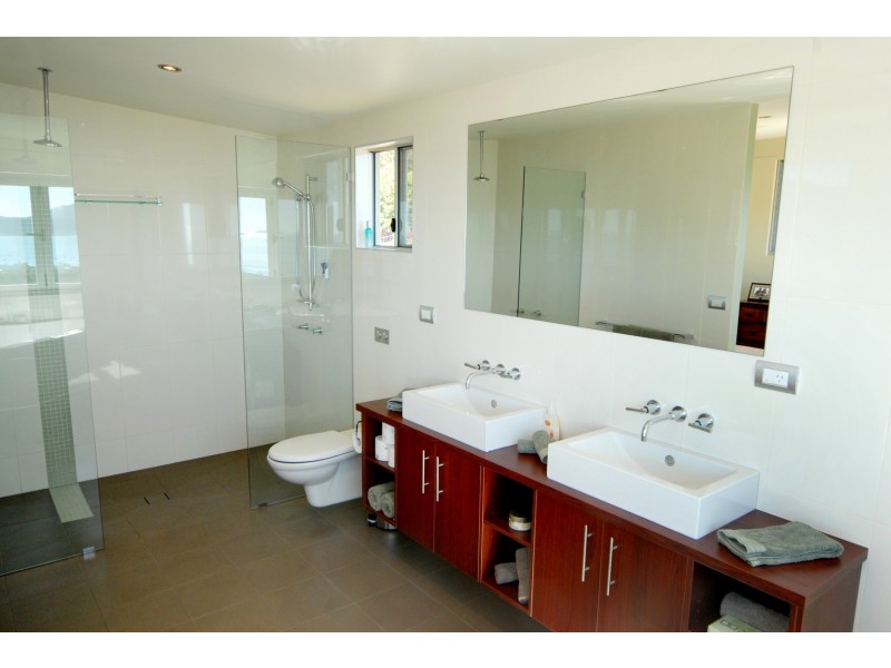 6 Horizons Way, Airlie Beach QLD 4802