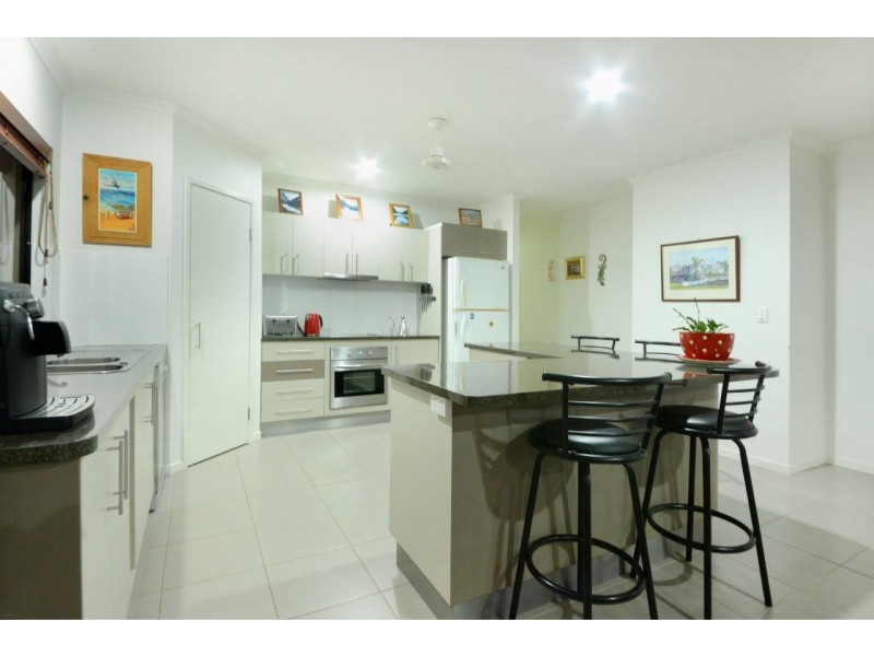61 Abell Road, Cannonvale QLD 4802
