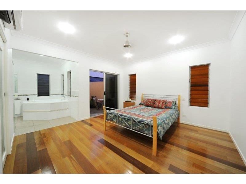 9 Sunset Drive, Jubilee Pocket QLD 4802