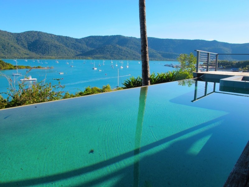 29 Warrain Street, Shute Harbour QLD 4802