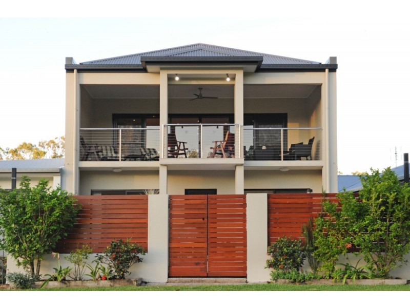 64 Abell Road, Cannonvale QLD 4802