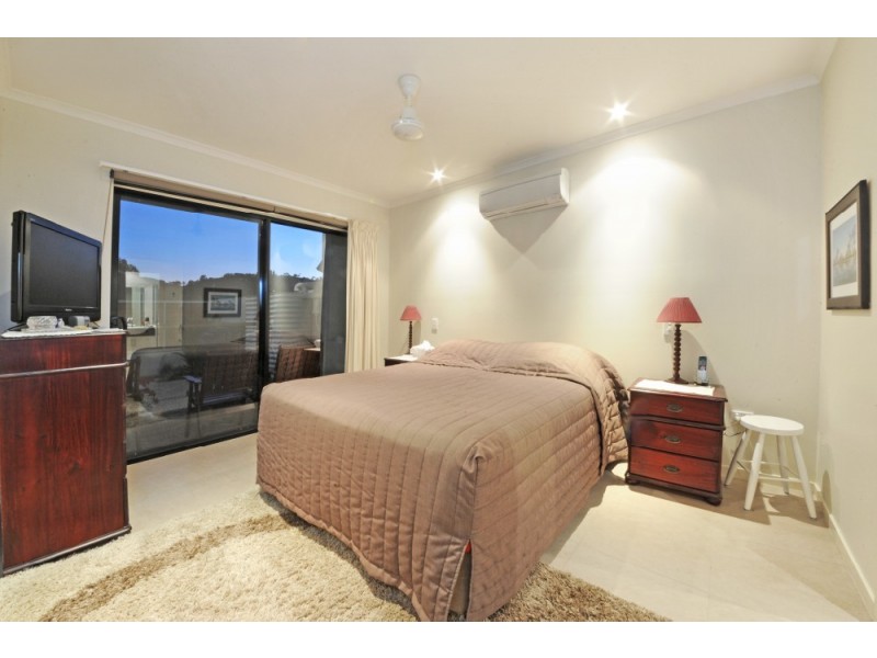 64 Abell Road, Cannonvale QLD 4802