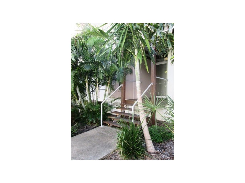 83/65 Manooka Drive, Cannonvale QLD 4802