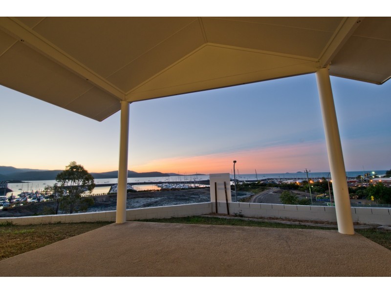 1 Airlie Crescent, Airlie Beach QLD 4802