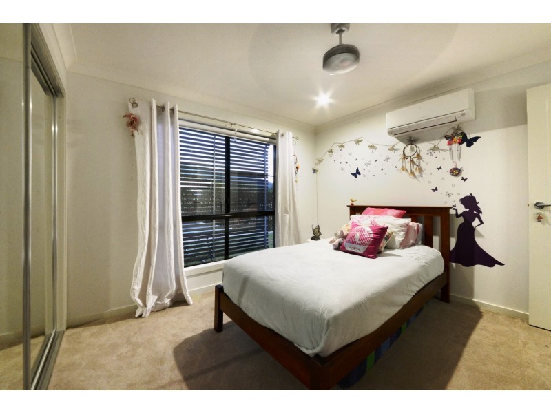 26 Endeavour Circuit, Cannonvale QLD 4802